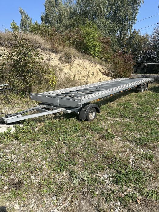 Причіп з поворотною осью