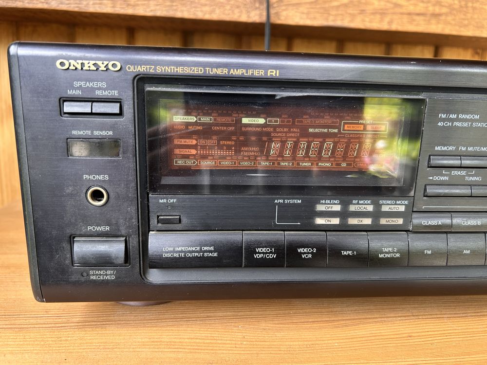Amplituner Onkyo TX-7830 stereo