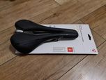Siodełko damskie Bontrager Ajna Comp Gel 164mm