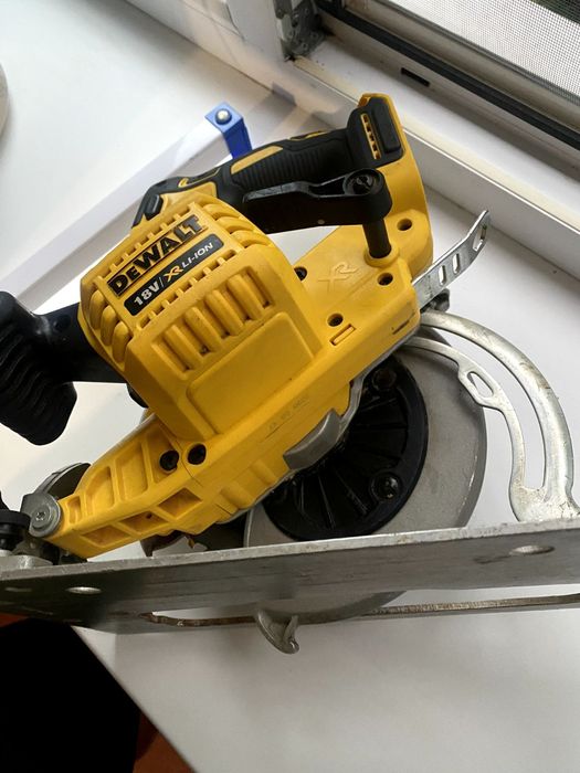 Циркулярная пила dewalt dcs570 імпакт dcf850 шурик 791 флексвольт 9а м