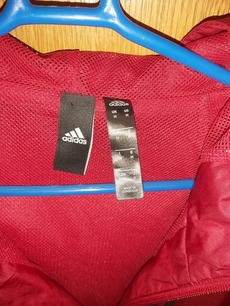 Casaco impermeável Adidas