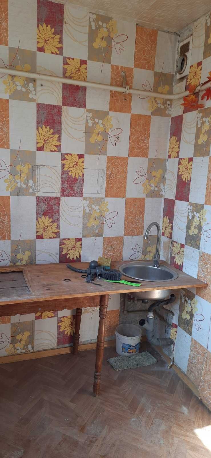 Продам 1 комн. квартиру  проспект Героев Харькова