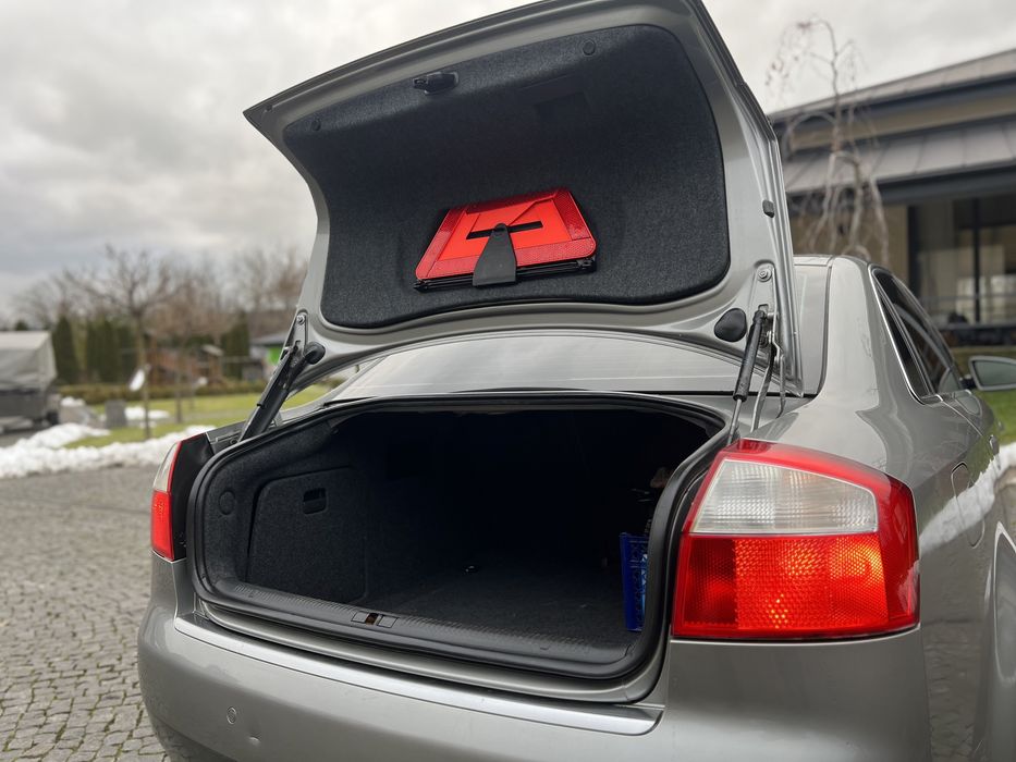 Продам Audi A4B6 2.0 АВТОМАТ 2004рік