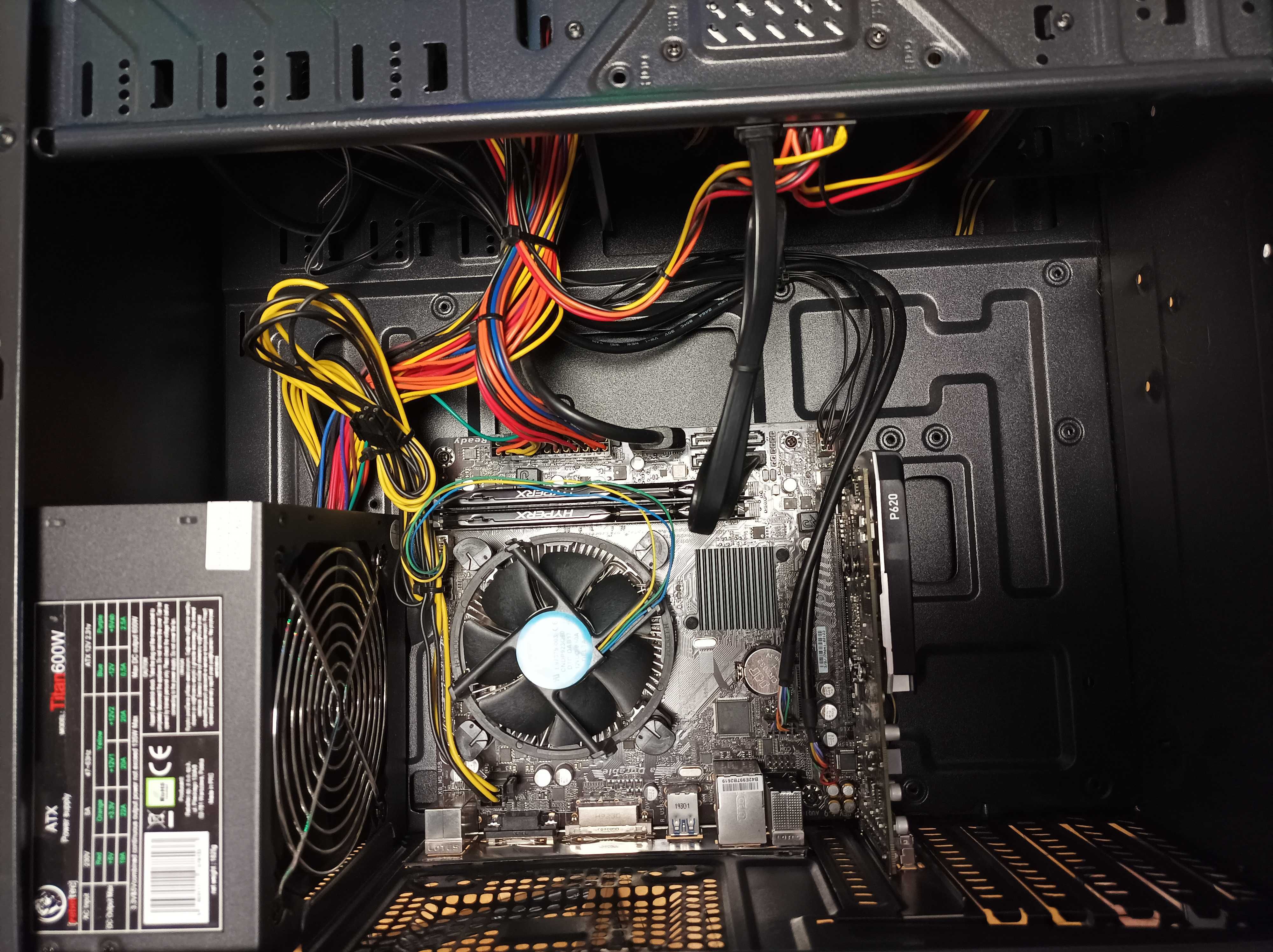 Komputer stacjonarny i3 - 9100f / ram 16Gb/NVIDIA P620/SSD 256/11 Home