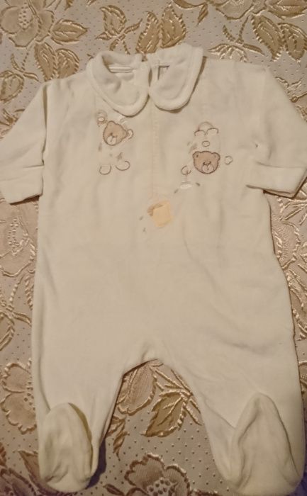 Babygrow laminado 80% algodão 20%poliester.Made in Portugal. c