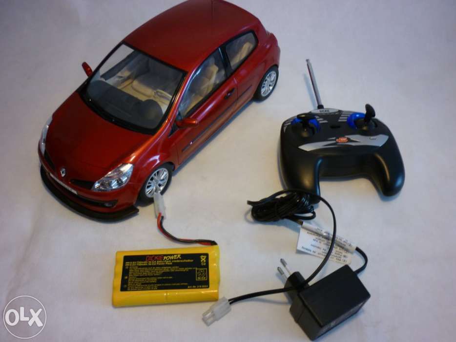 Renault Clio telecomandado