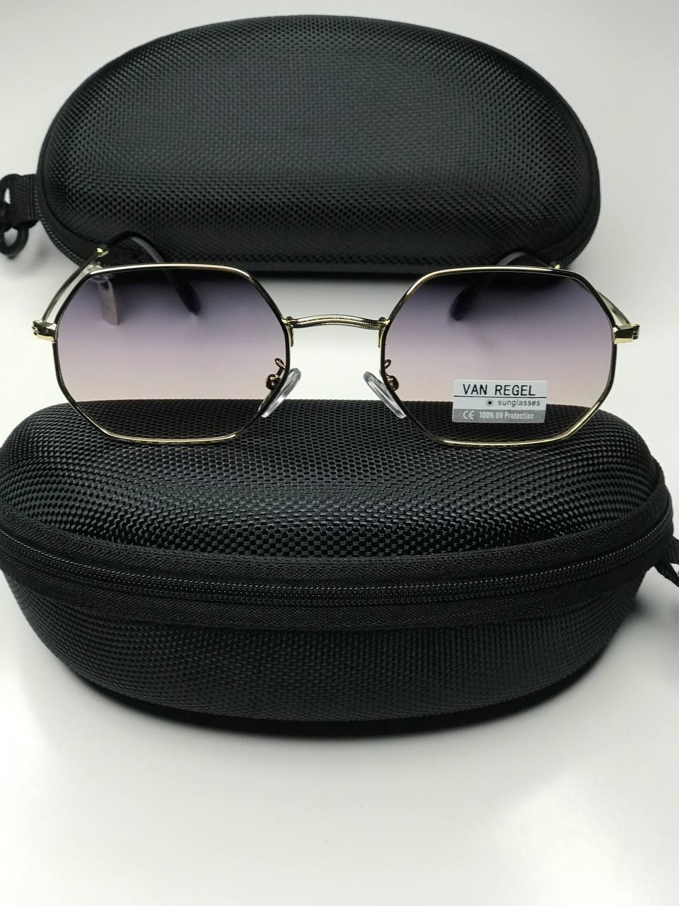 Солнцезащитные очки Octagonal фиолетовые с золотой оправой фигурные