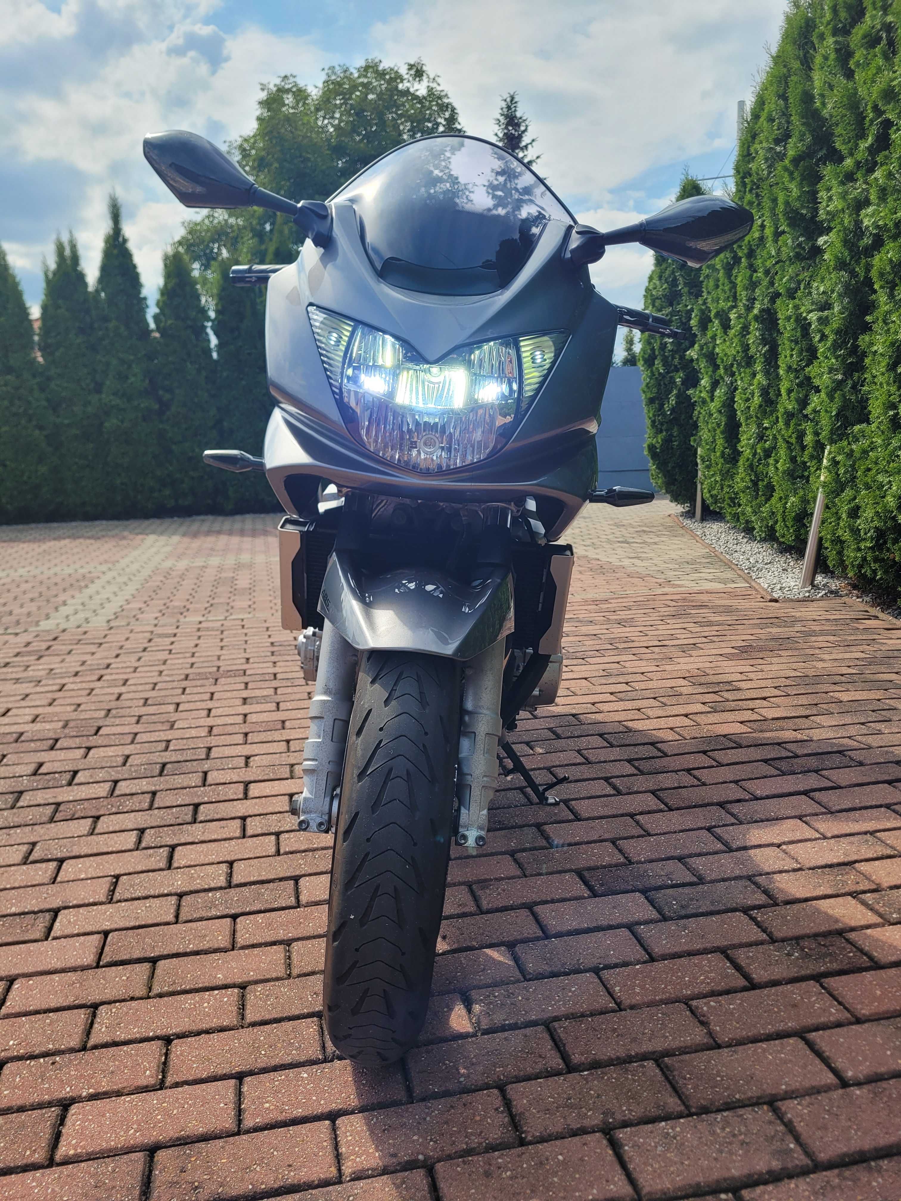 Motocykl SUZUKI Bandit  GSF 1250SA