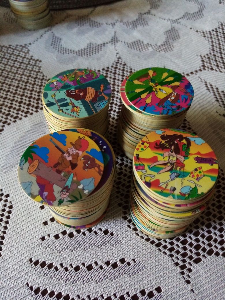 Tazo flippo looney toons zagraniczne dodatki do chipsów 200 sztuk