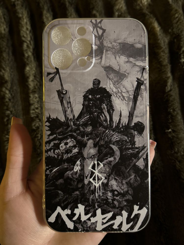 чохол на Iphone 12 pro max