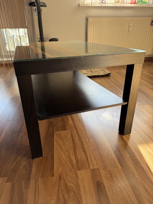 Stolik kawowy do salonu