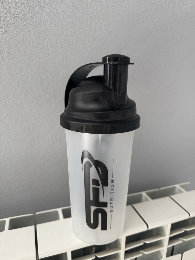 Shaker SFD przeźroczysty nowy