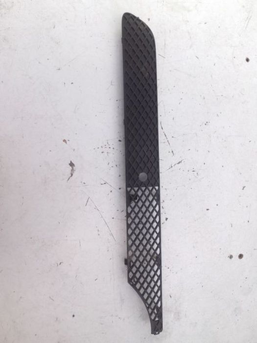 KRATKA ZAŚLEPKA ATRAPA MERCEDES A9448880123 Mercedes Benz Truck Axor 2