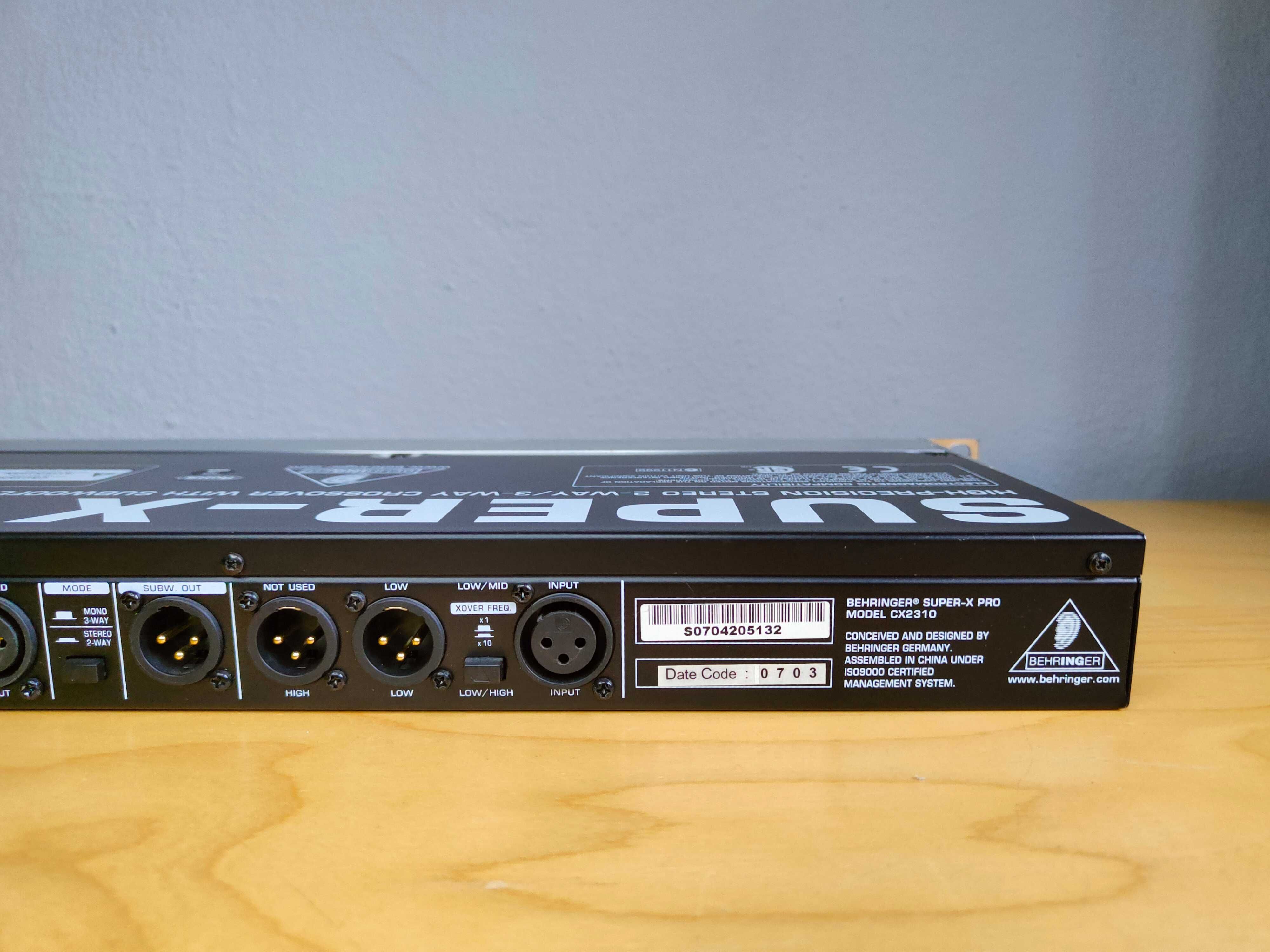 Crossover zwrotnica Behringer SUPER-X PRO CX2310