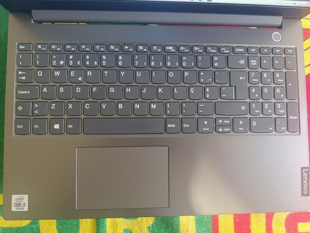 Lenovo ThinkBook 15-ILL (i3 10th - 8GB DDR4 - 750GB SSD)