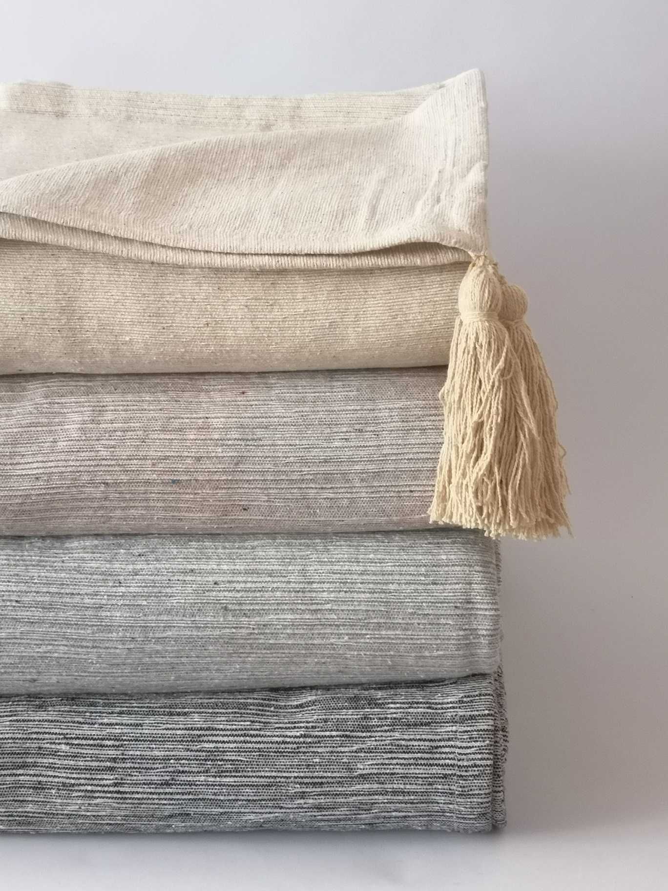 Narzuta na kanapę boho loft 200x220 chwosty melanż bawełna bawełniana