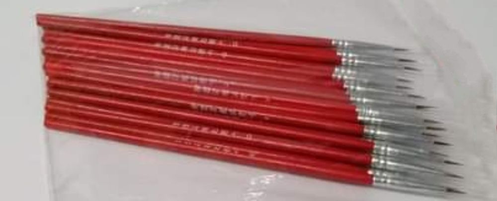 Pincéis delineadores de olhos