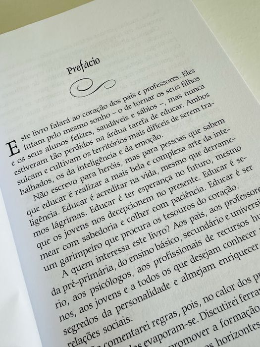 Pais Brilhantes, Professores Fascinantes, de Augusto Cury