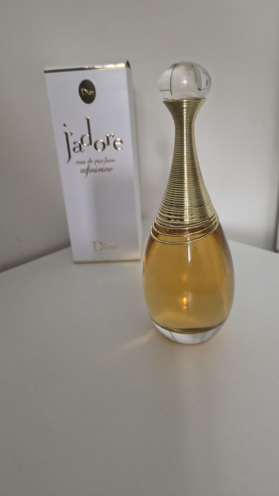 Perfumy j'adore dior'a