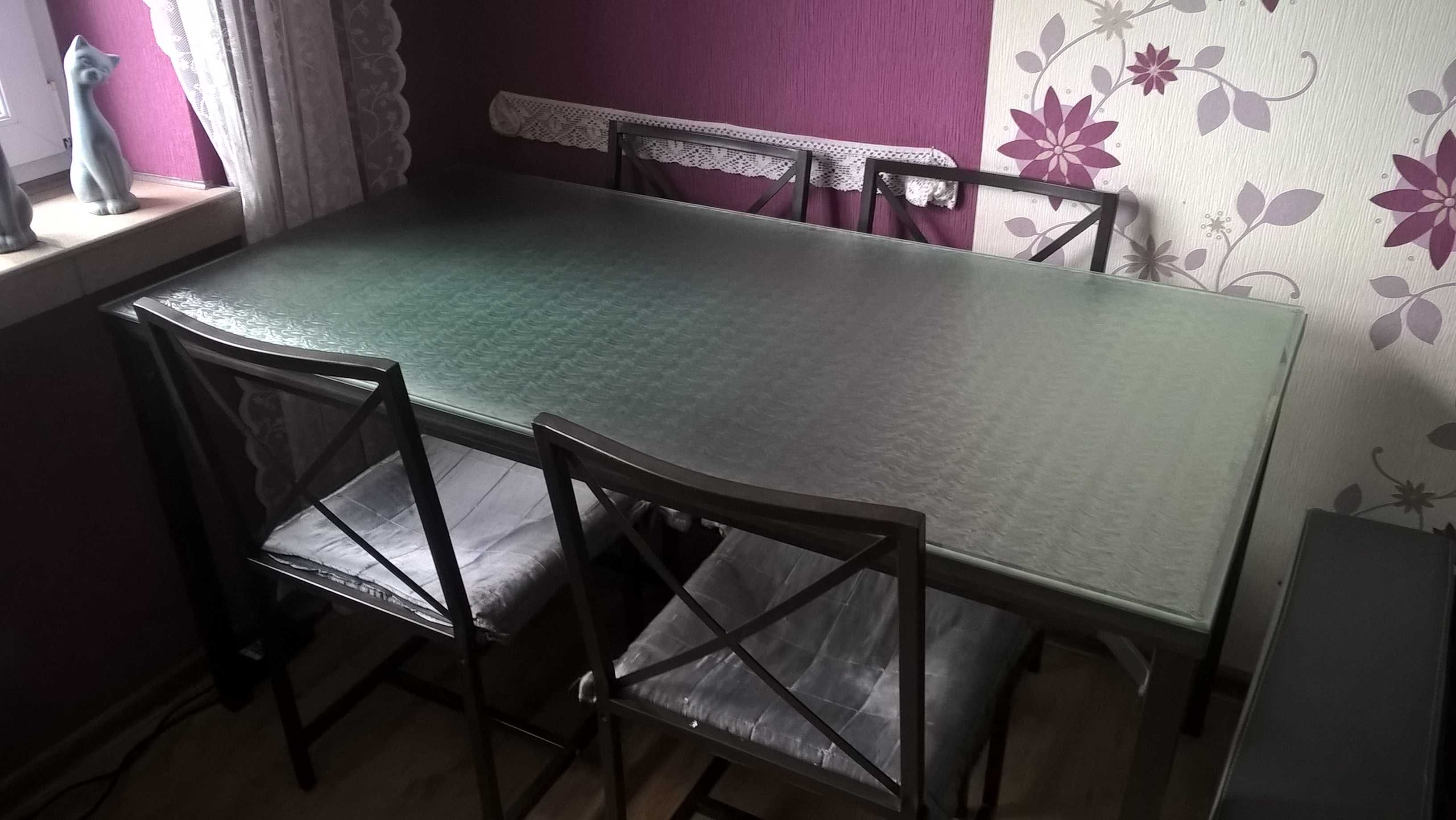 Ikea stół  150 cm x  78 cm + 4 krzesła