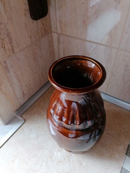 Wazon Pruszków PRL duży brązowy