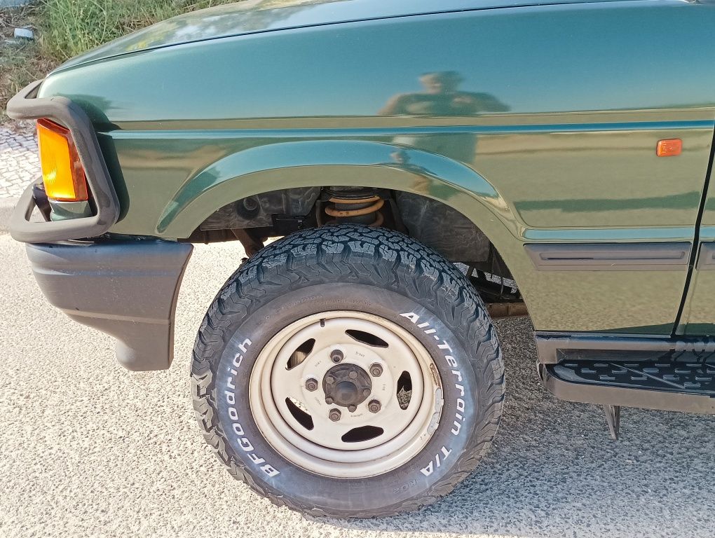 Land Rover Discovery 300