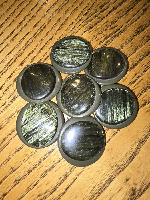 Вінтажні гудзики