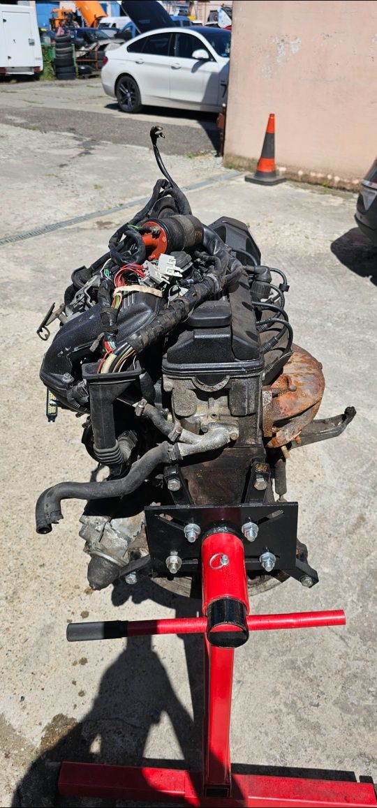 Silnik bmw e30 m40b18