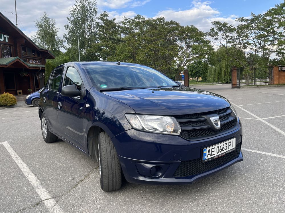 Dacia (Renault) Sandero Laureate Срочно!