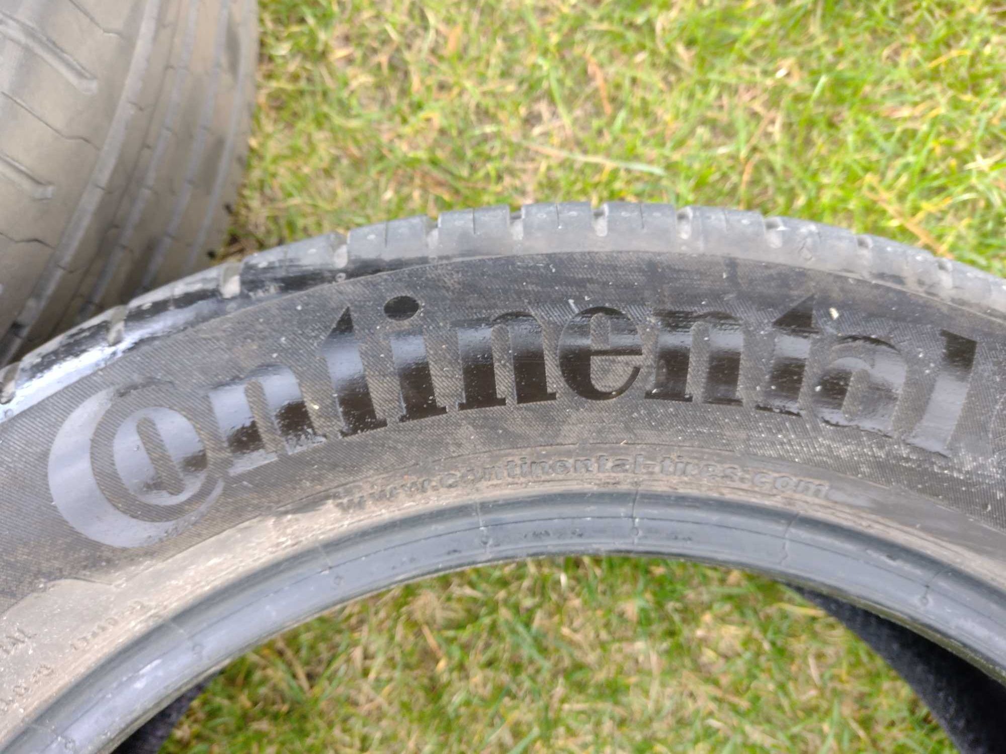 Opony ContiEcoContact 215/55 R17 2 szt.