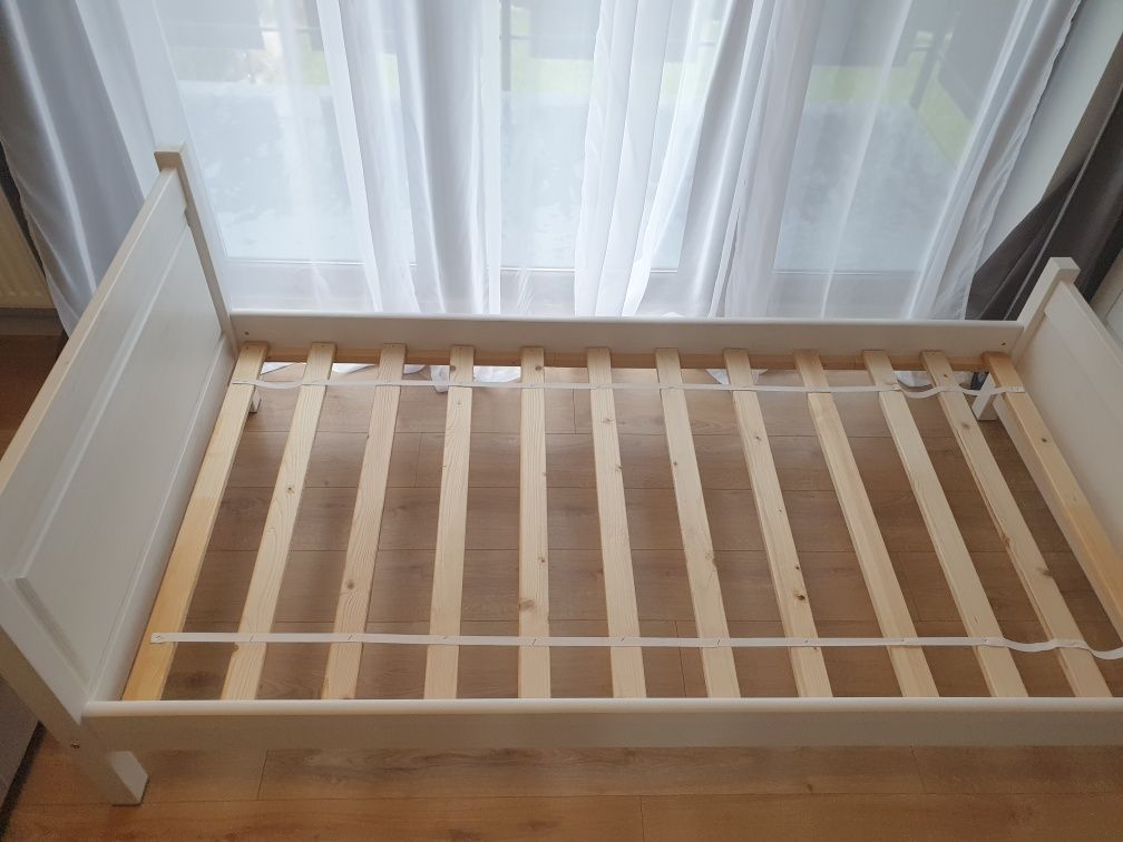 Łóżko drewniane białe 100x200