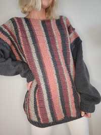 Gruby wełniany kolorowy sweter w paski oversize handmade