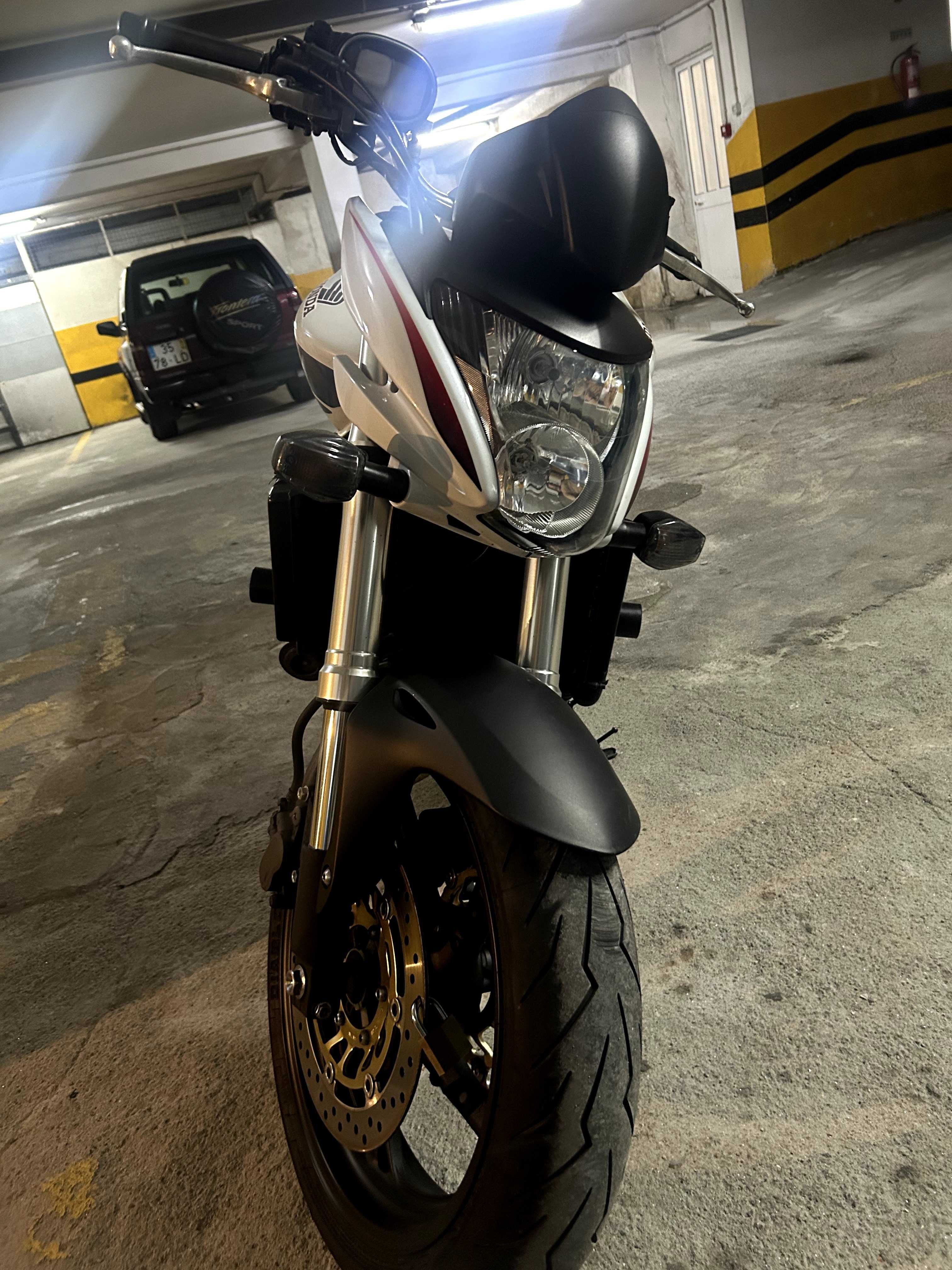 Honda Hornet 600