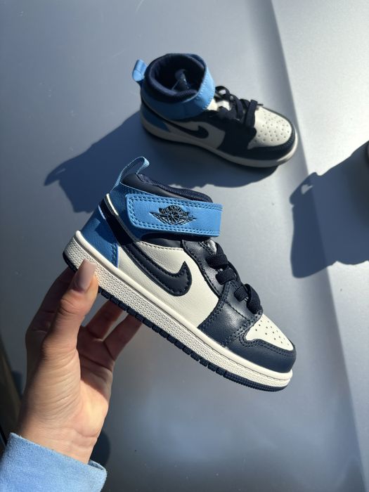 Дитячі ботинки Ni:ke Air Jordan Mid Blue White р.26-36
