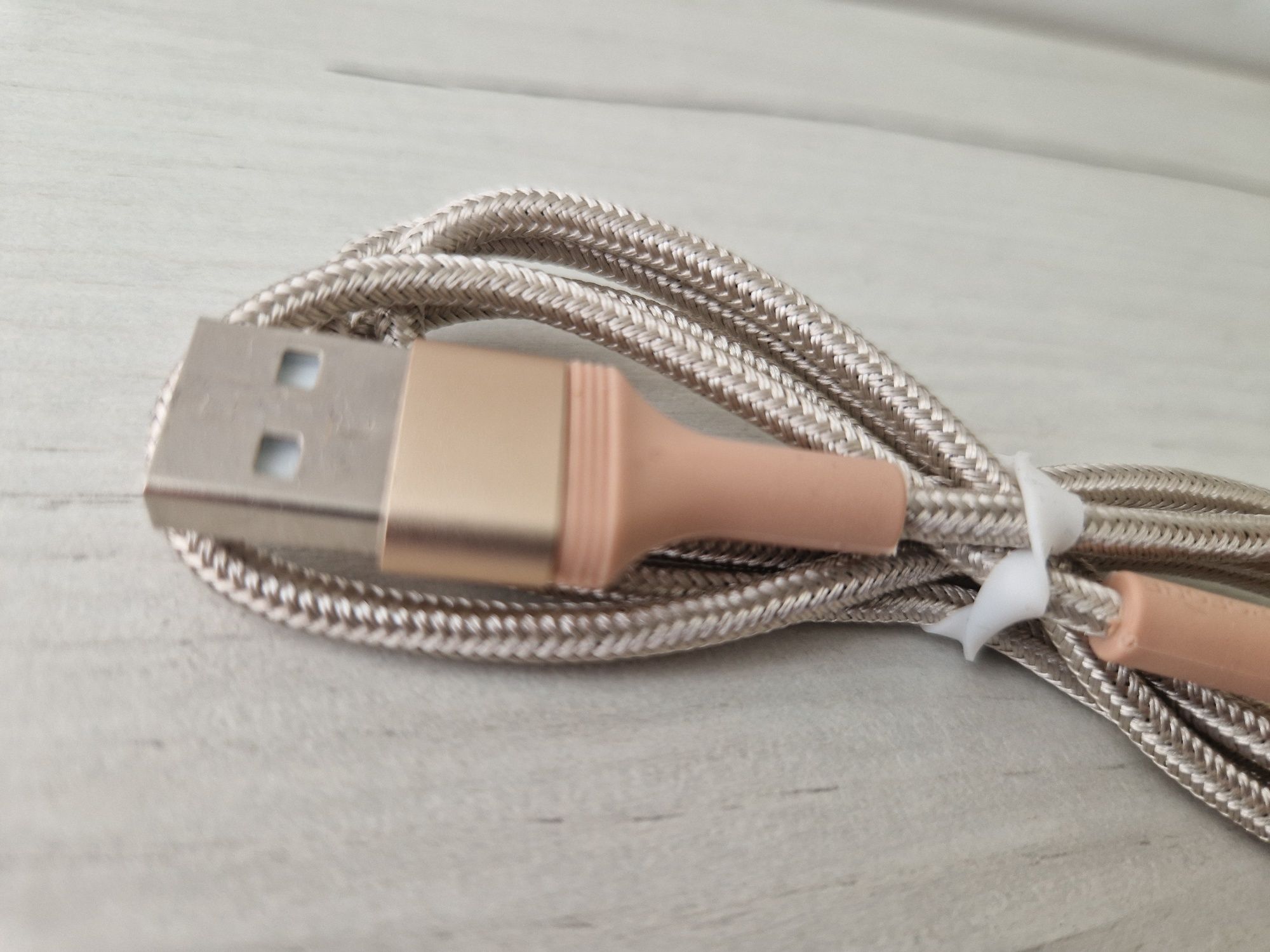 Borofone Kabel BX21 Outstanding - USB na Lightning - 2,4A 1 metr złoty