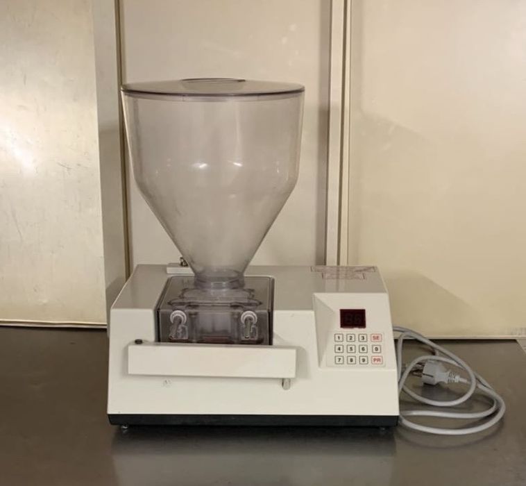 Nadziewarka do paczkow EDHARD