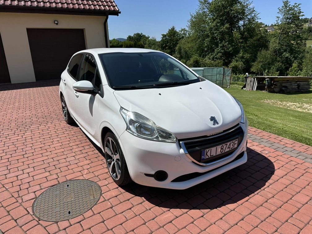 Peugeot 208 1.4 HDi