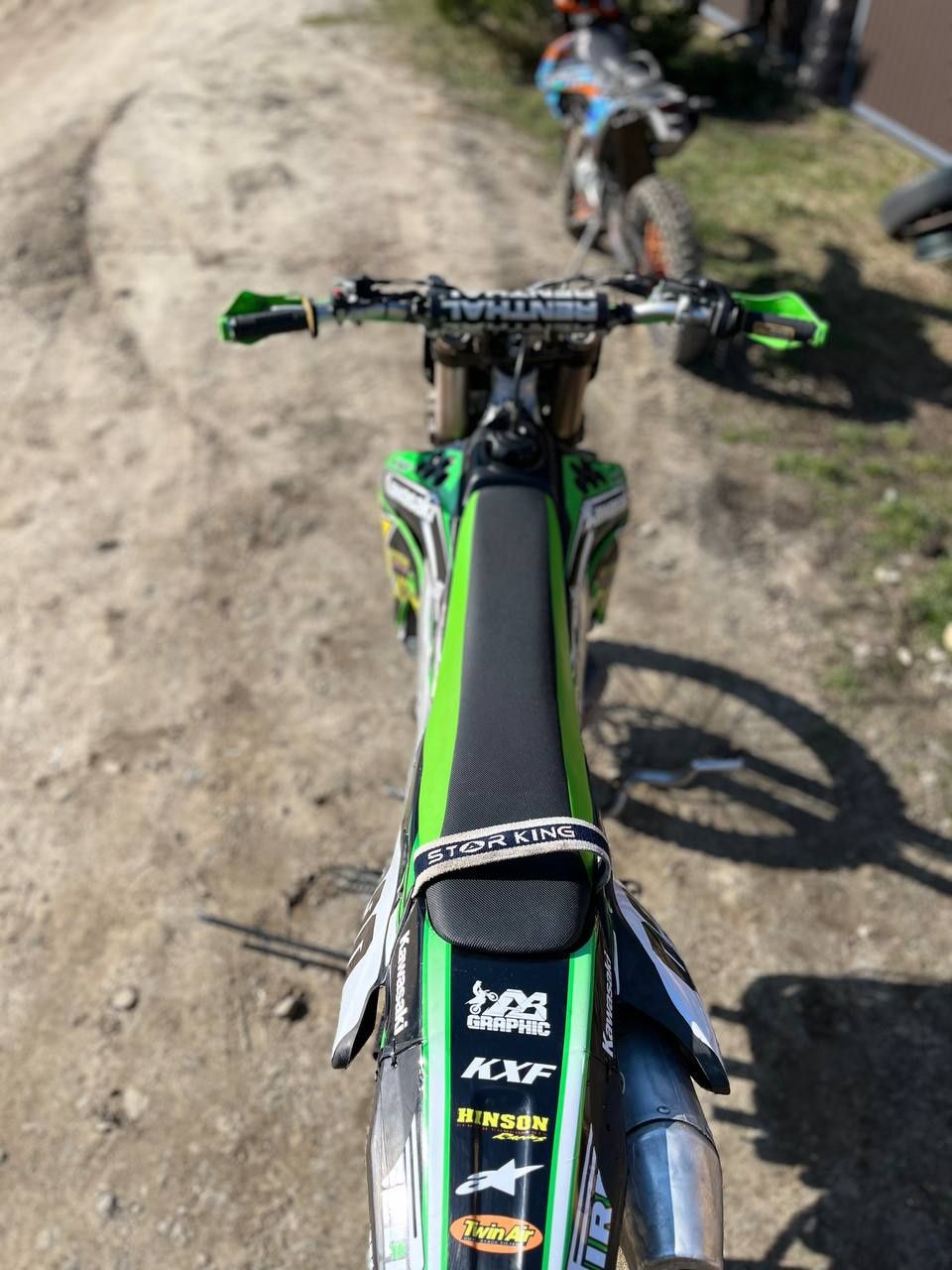 Kawasaki kx450f в хорошому стані