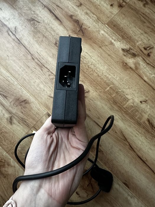 Блок живлення Lenovo  300W AC adapter