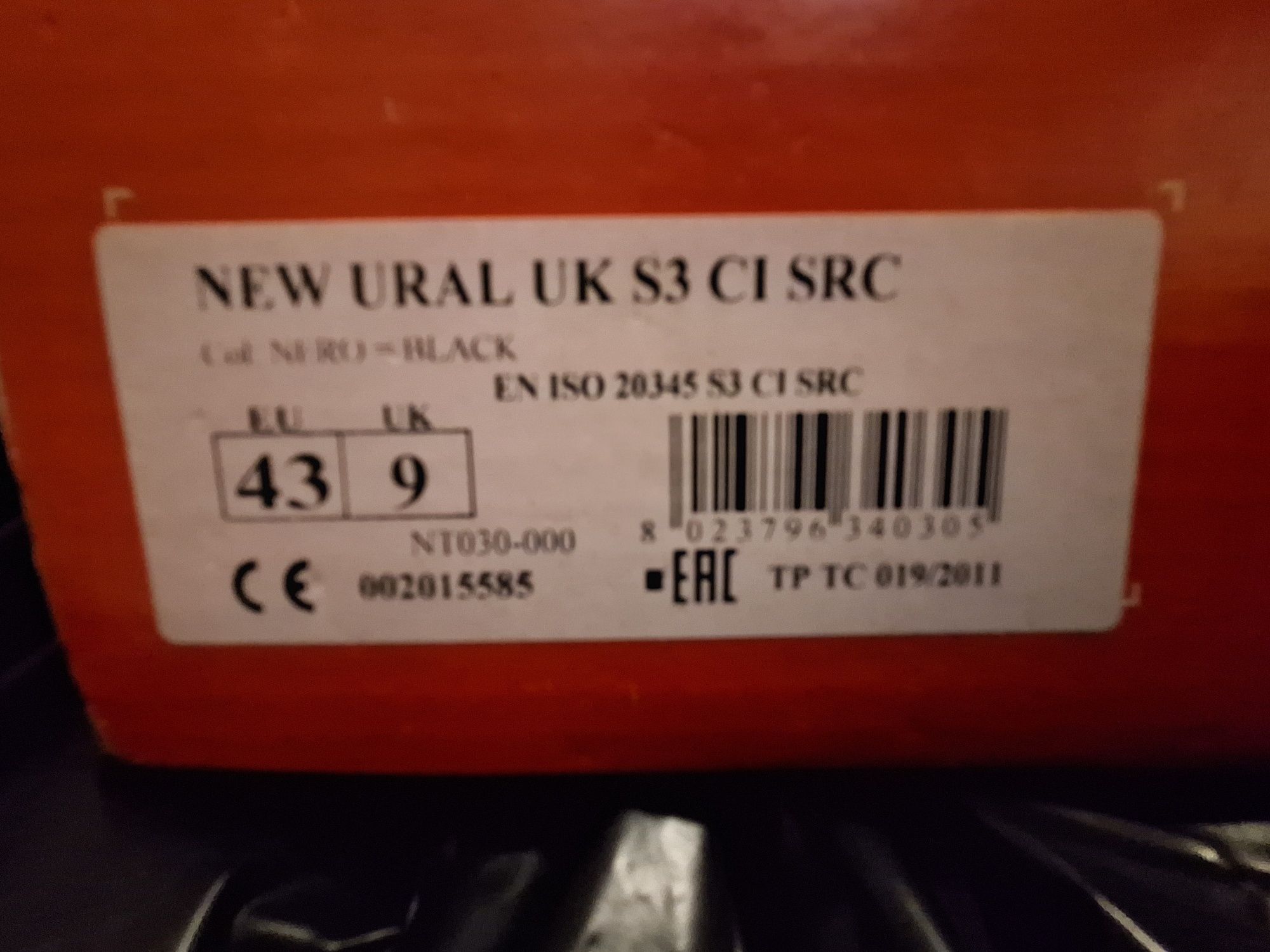 Buty robocze zimowe Cofra NEW URAL S3 UK CI SRC Rozm.40