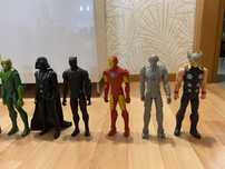 Bonecos Diversos Vingadores e Power Rangers