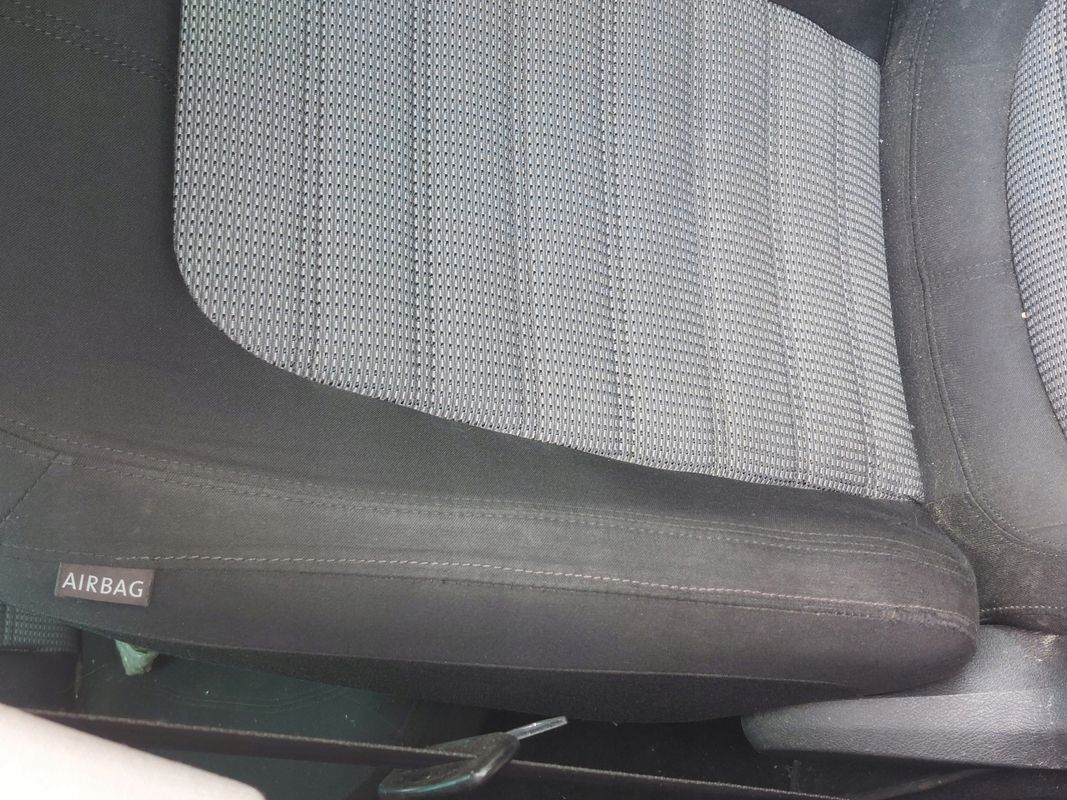 Vw Passat B7 Kombi Fotel Fotele Kanapa