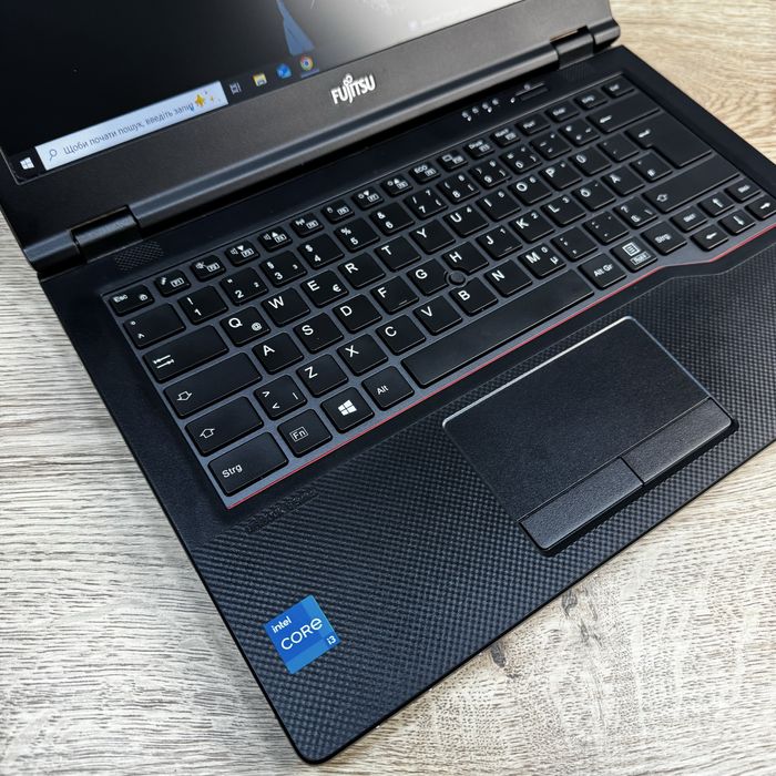Ноутбук Fujitsu Lifebook E5411  i3-1115G4/16Gb/256SSD FHD-IPS