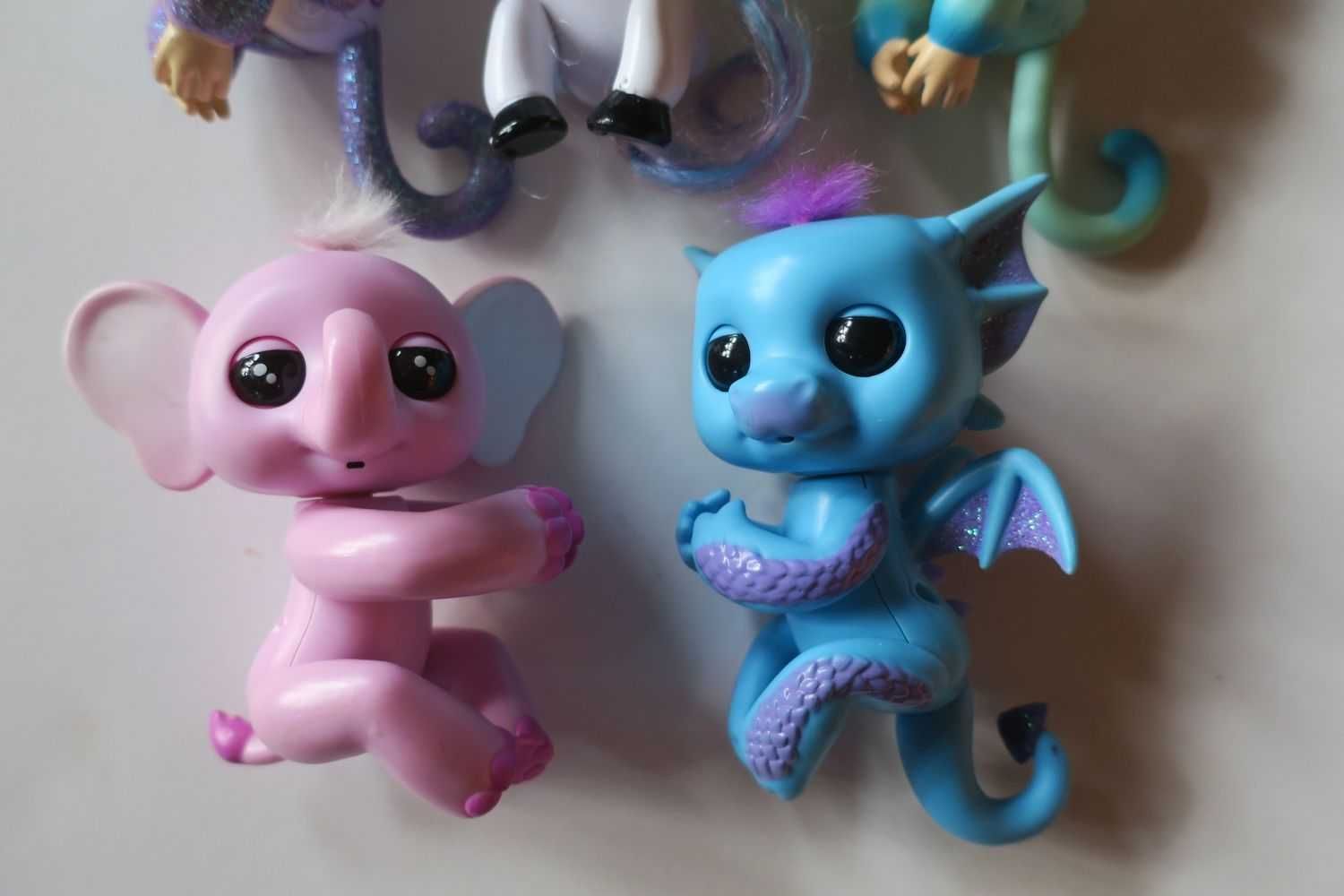 Fingerlings interaktywna małpka jednorożec słoń smok Wowwee