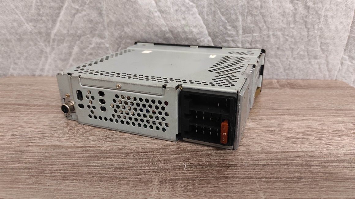 Radio CD Spezial Alpin MERCEDES R107 W126 W201 R129 W124 W140 w202 w21
