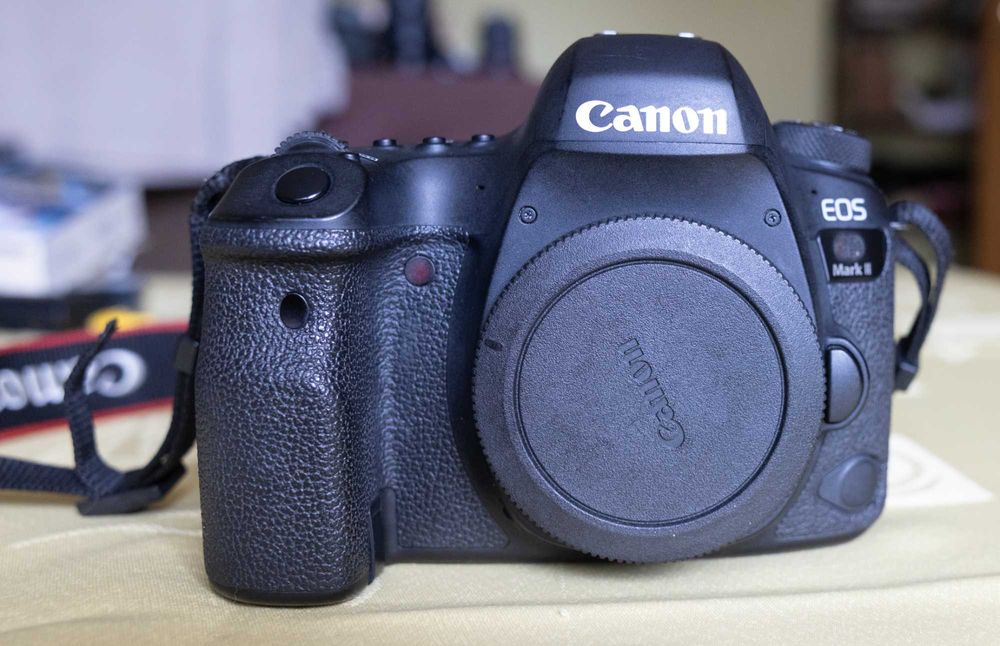 Canon EOS 6D MK II