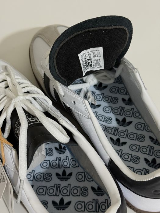 Adidas Spezial preto e branco