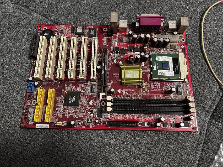 Płyta główna MSI KT4V (MS-6712) Socket A AGP 8x | retro PC