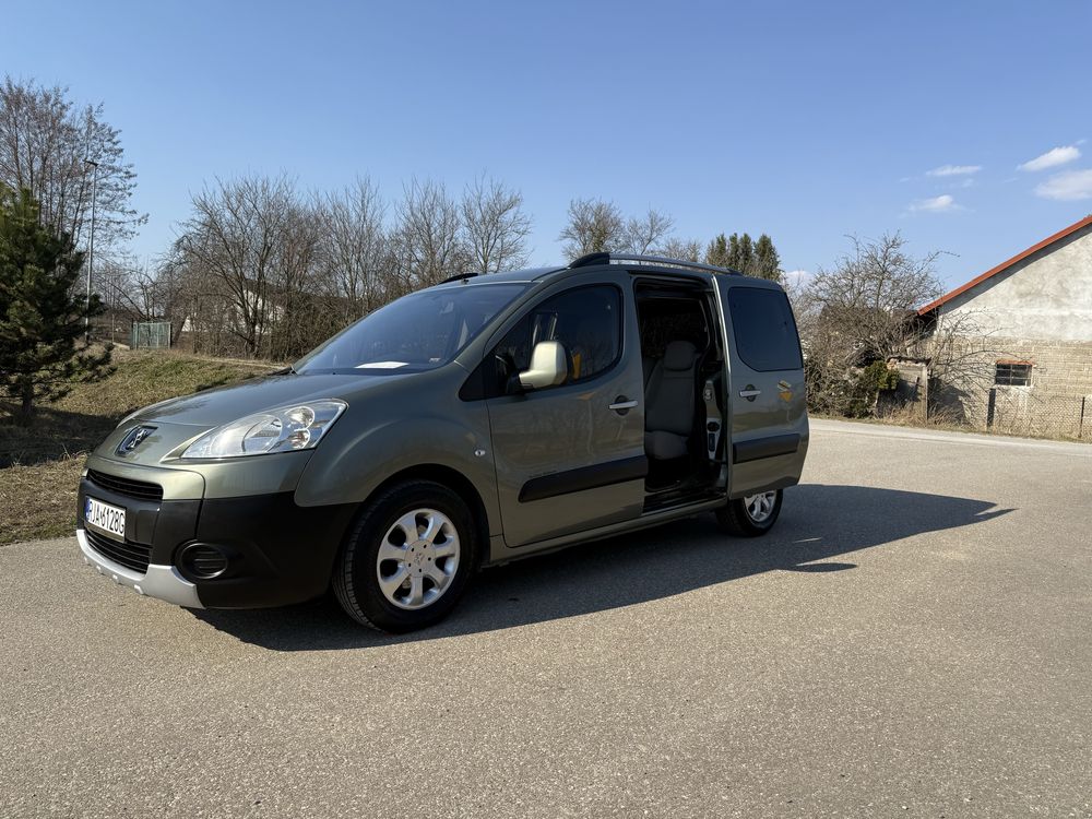 Sprzedam peugeota partner 2009 1.6 hdi