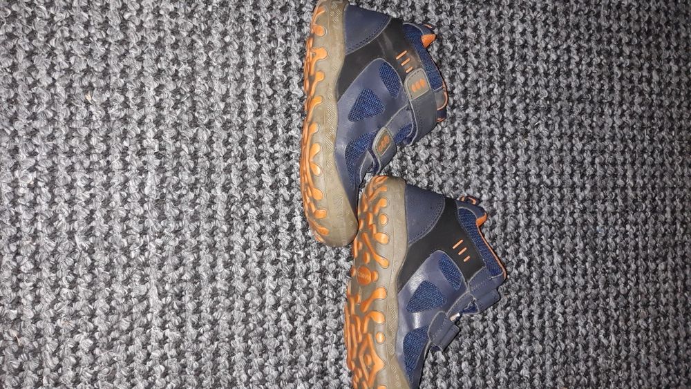 Детские ботиночки.